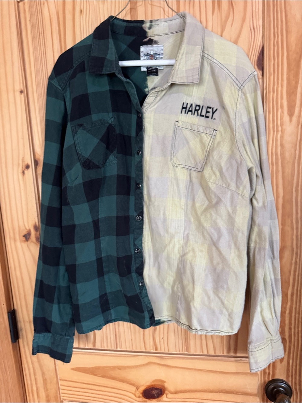 Official Genuine Motor Clothes Harley-Davidson Split Plaid Snap Front shirt
